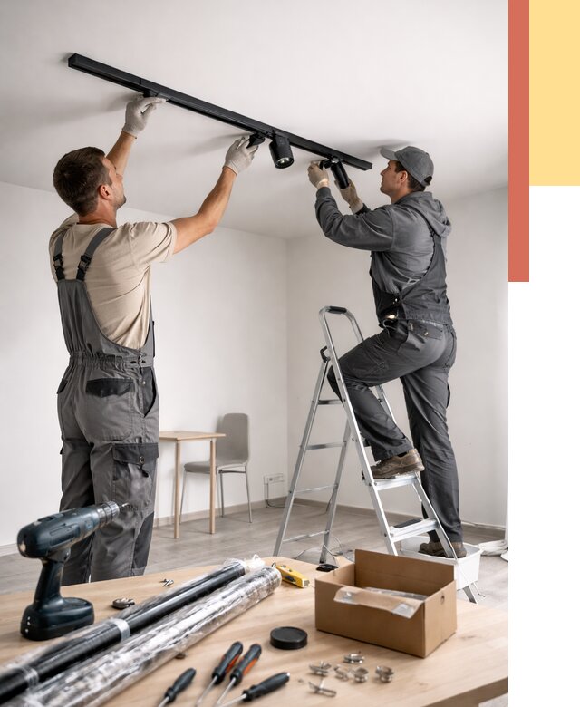 Установка трековых светильников в натяжной потолок в Пугачеве от 4267 руб. | ОТДЕЛОЧНИК-Пгч