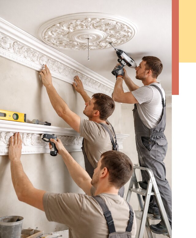 Монтаж лепнины на потолок в Пугачеве от 3251 руб. быстро и недорого | ОТДЕЛОЧНИК-Пгч